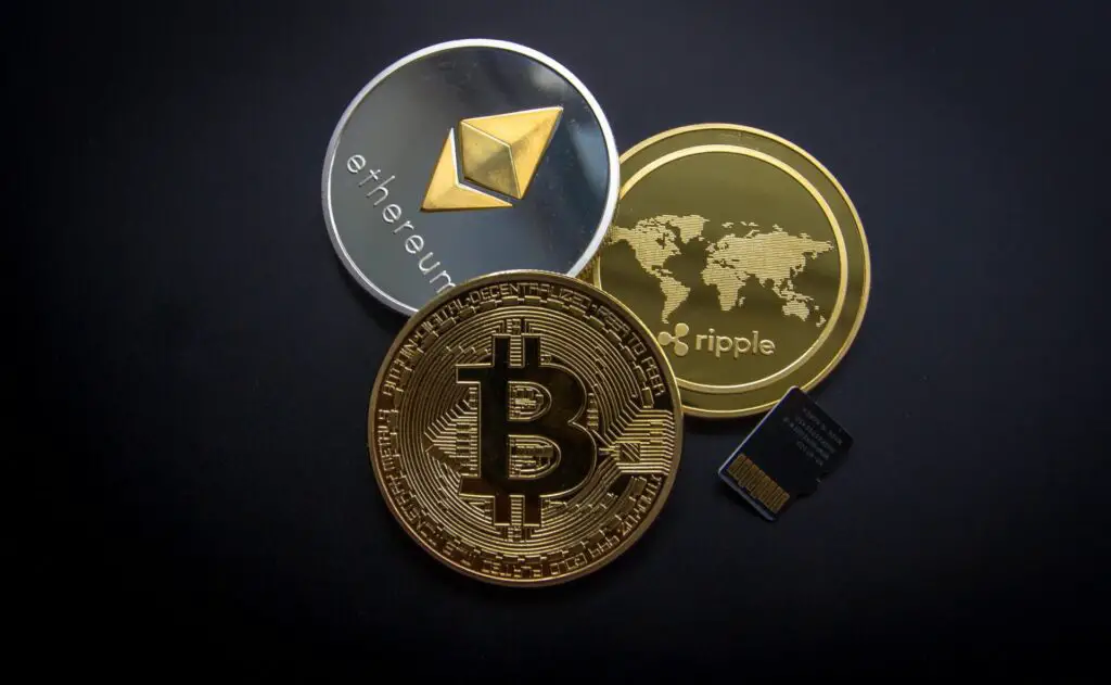criptocurrency-coin-bitcoin-ethereum-ripple