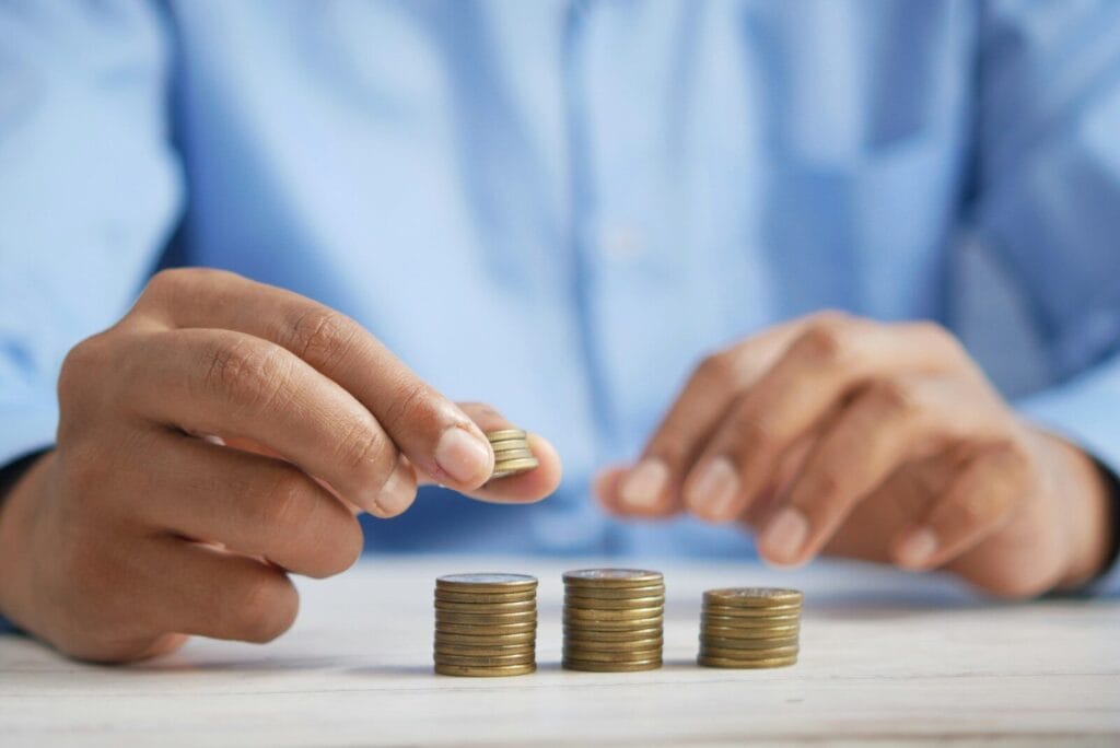 Investire o risparmiare? Cosa è meglio?